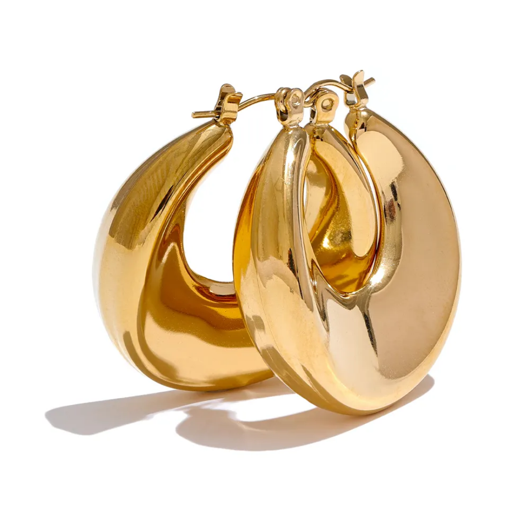 Fanah Curvy Bold Hoops✨