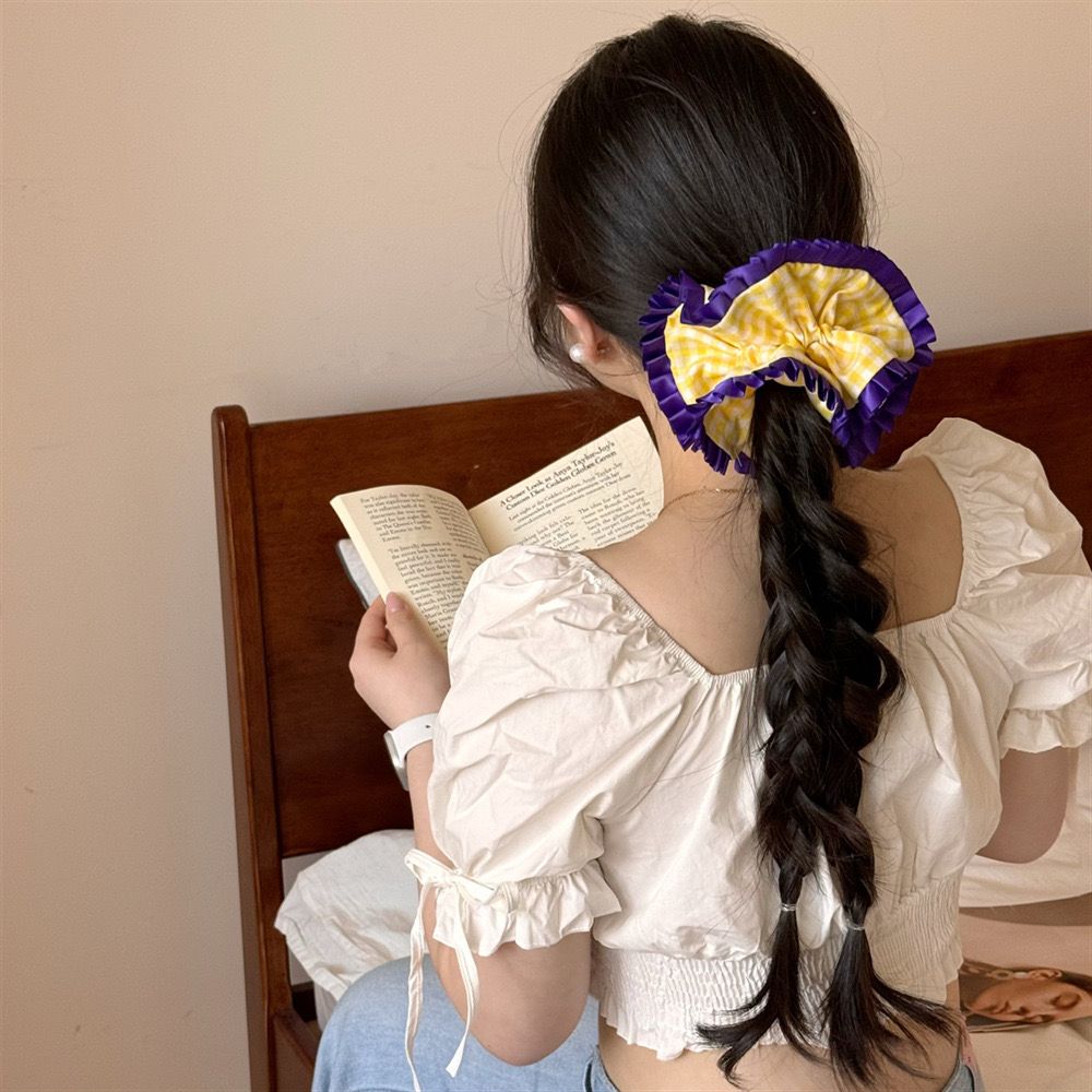 Rizzo Checkered Scrunchies