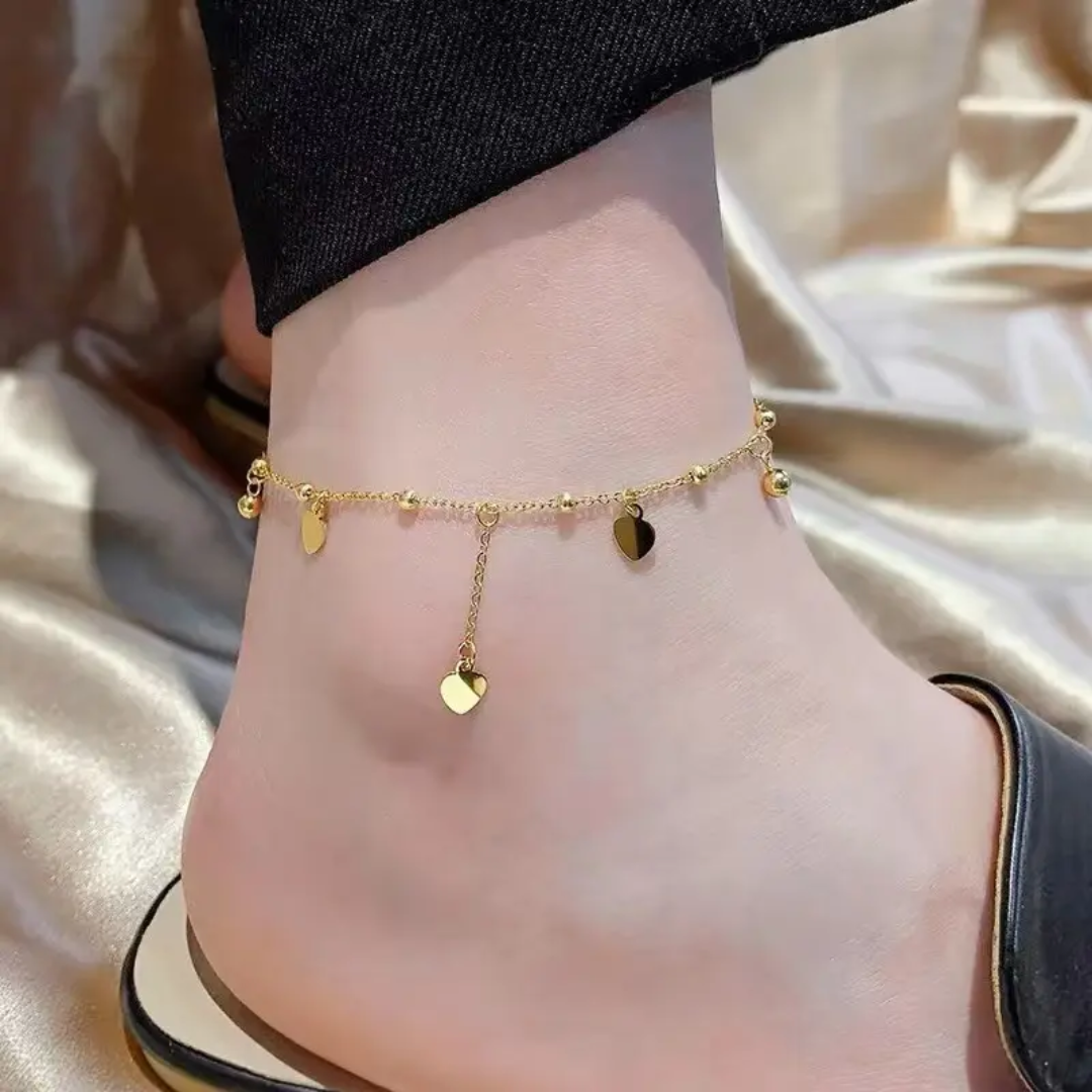 Noor Heart Charms Anklet