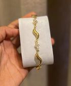 Clevi Clover Wavy Bracelet