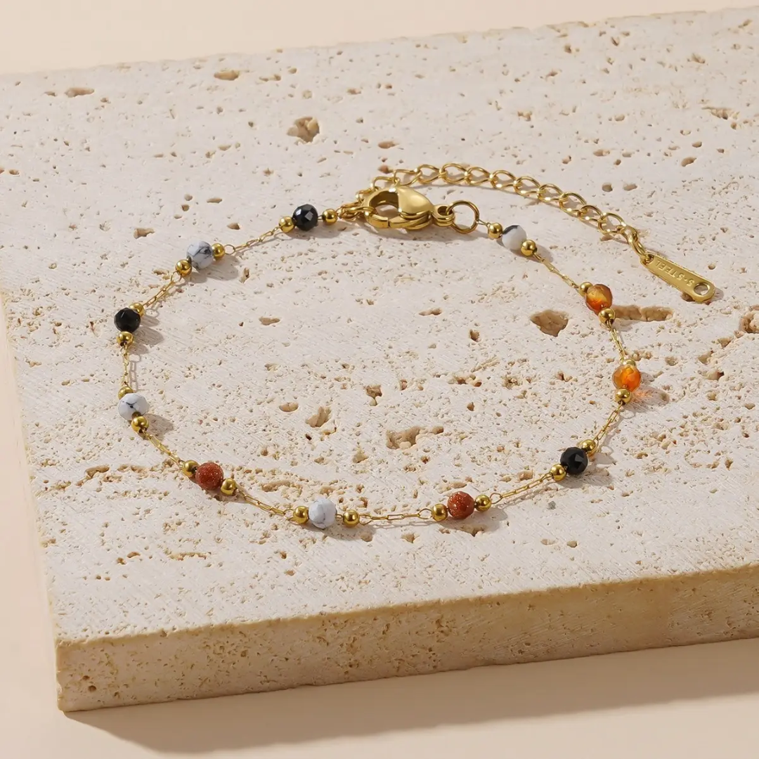 Kwai Beaded Dainty Bracelet