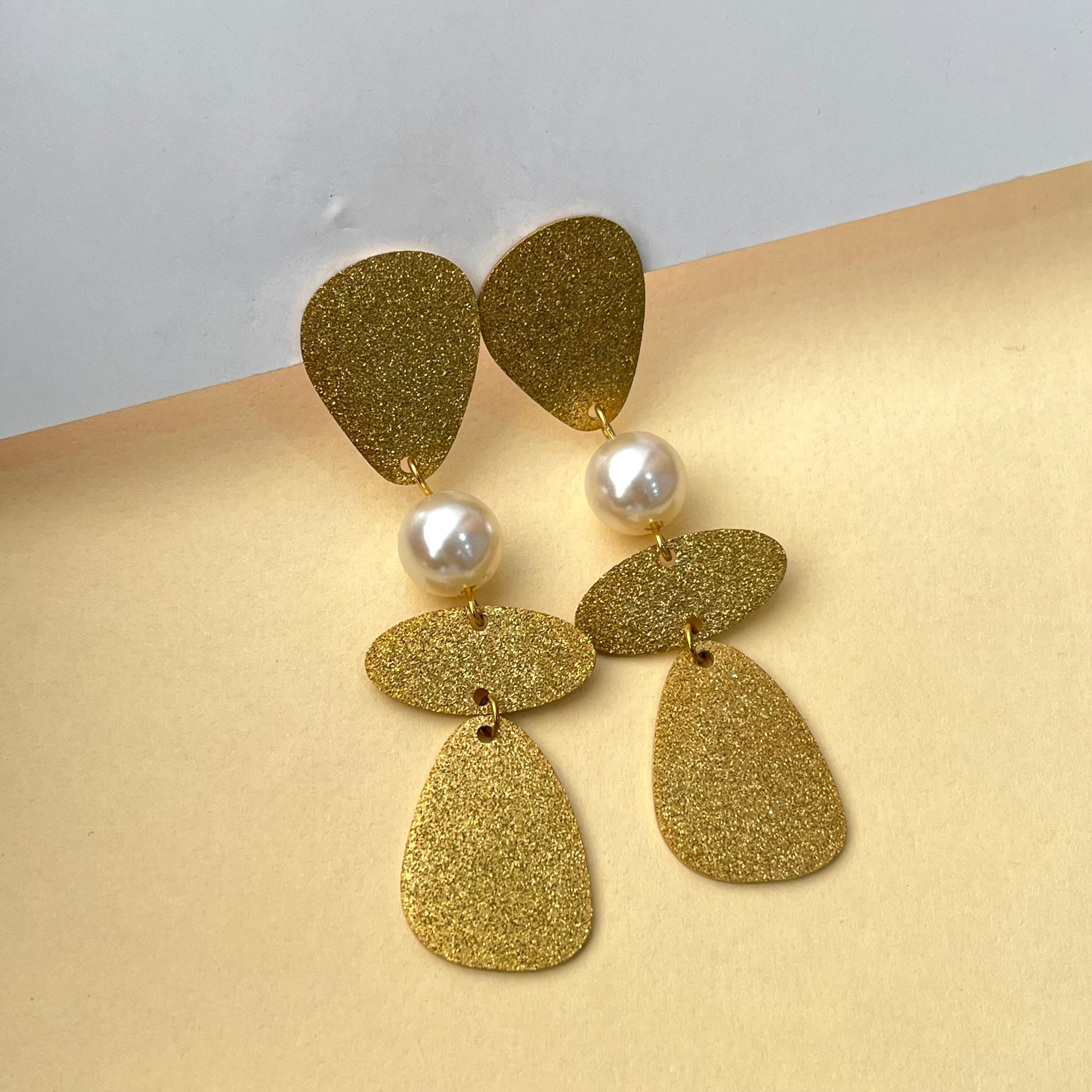 Bujin Statement Pearl Earrings