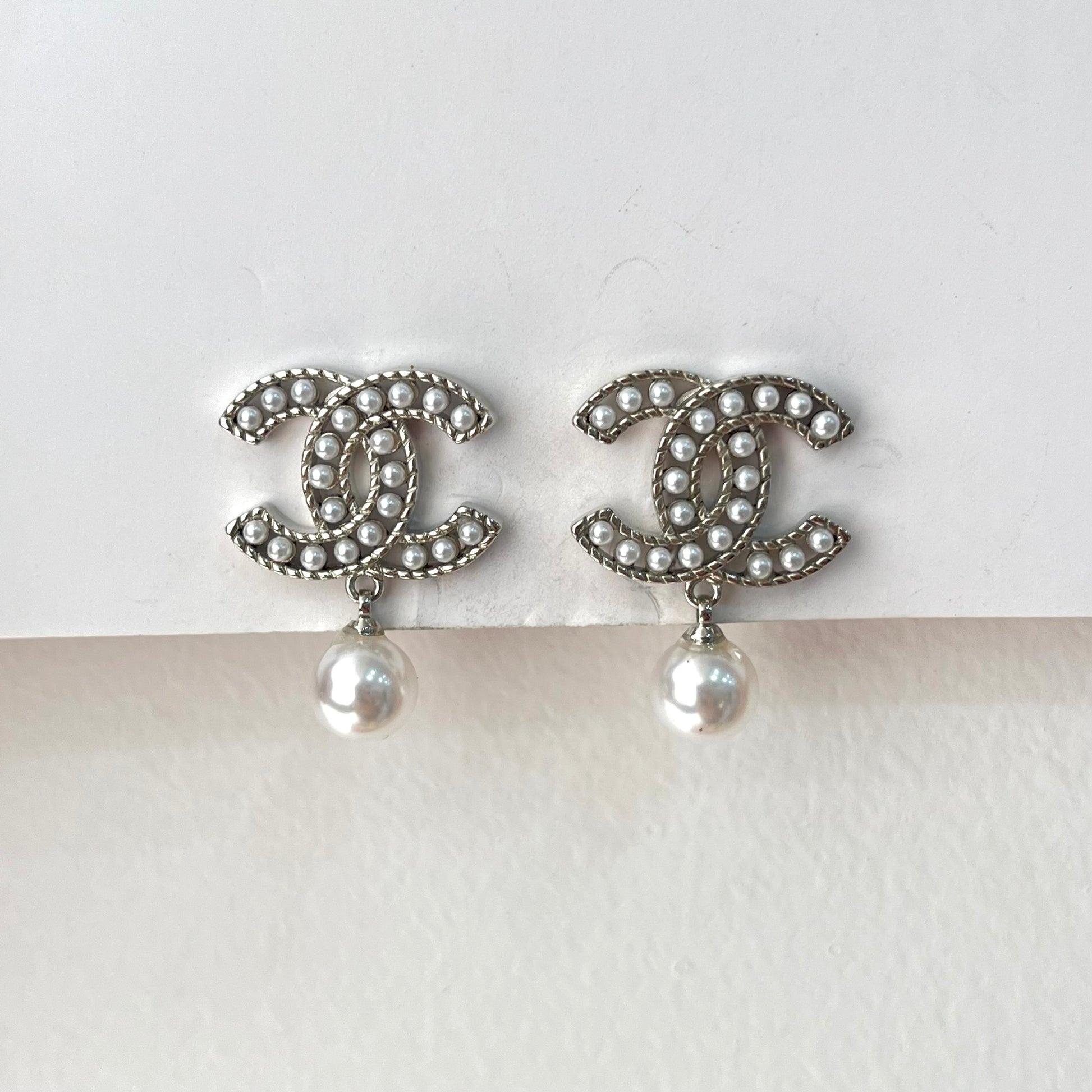 Brandi CC Pearl Earrings