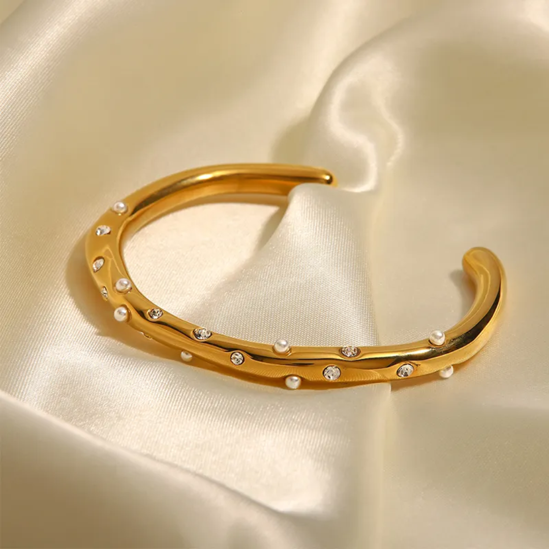 Glam Pearl & Diamond Cuff
