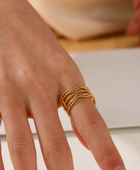 Kashi Wave Gold Ring