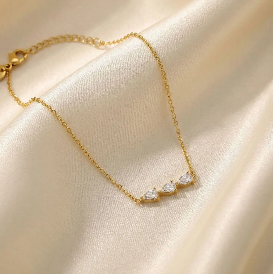 Tri Stone Diamond Leaf Bracelet