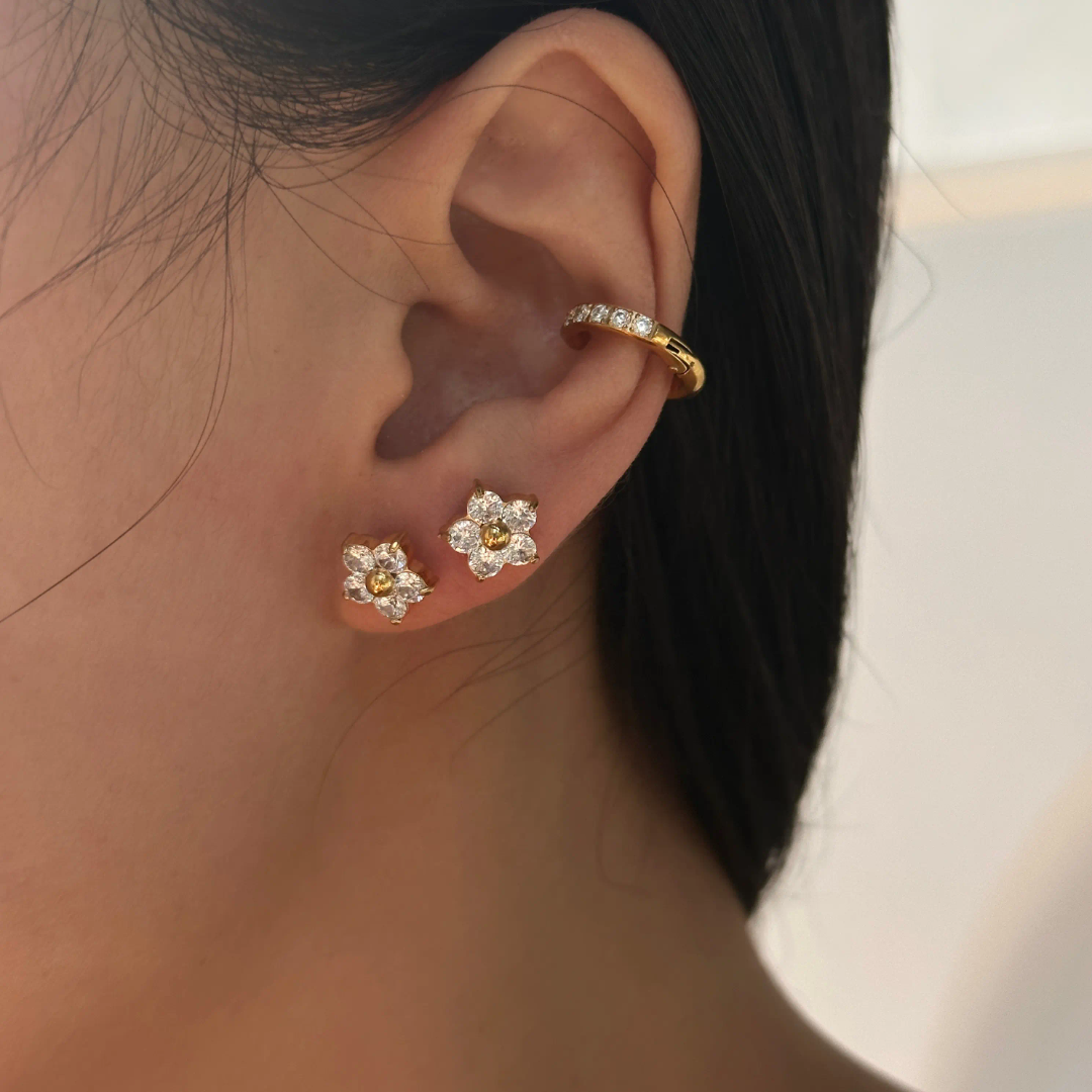 Peppi Mini Flower Studs