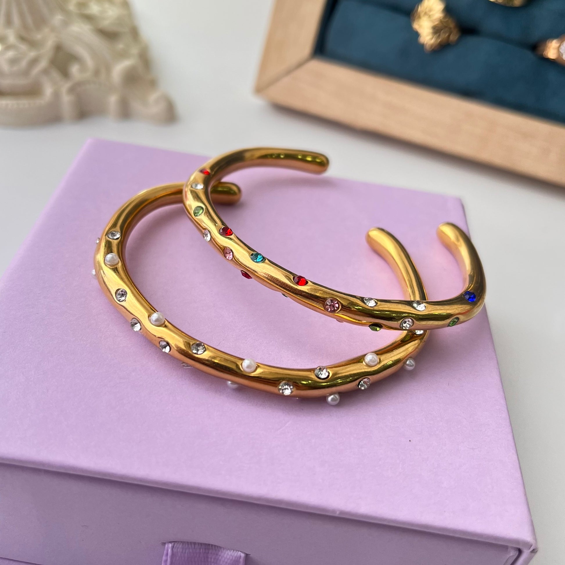 Glam Pearl & Diamond Cuff