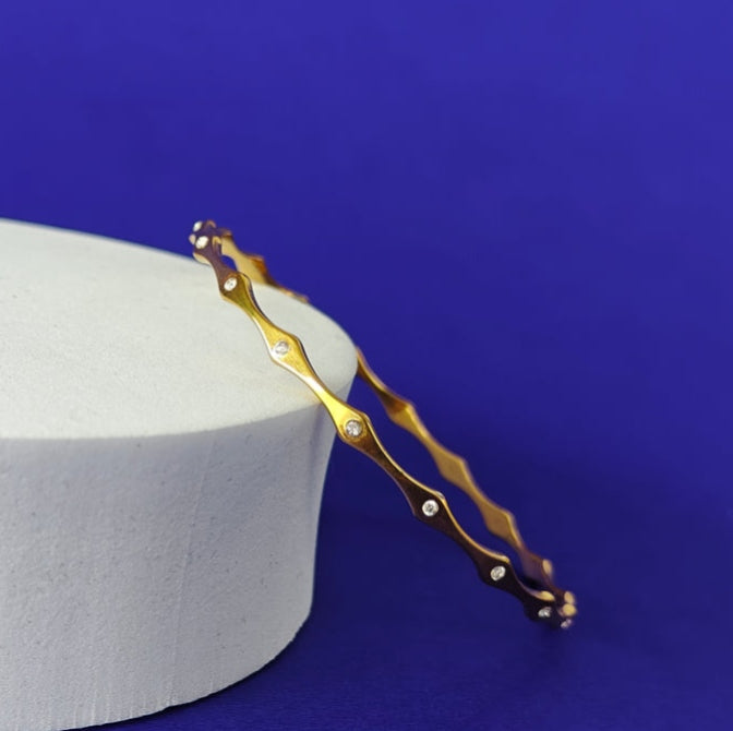 Welli Minimal Dainty Diamond Bangles