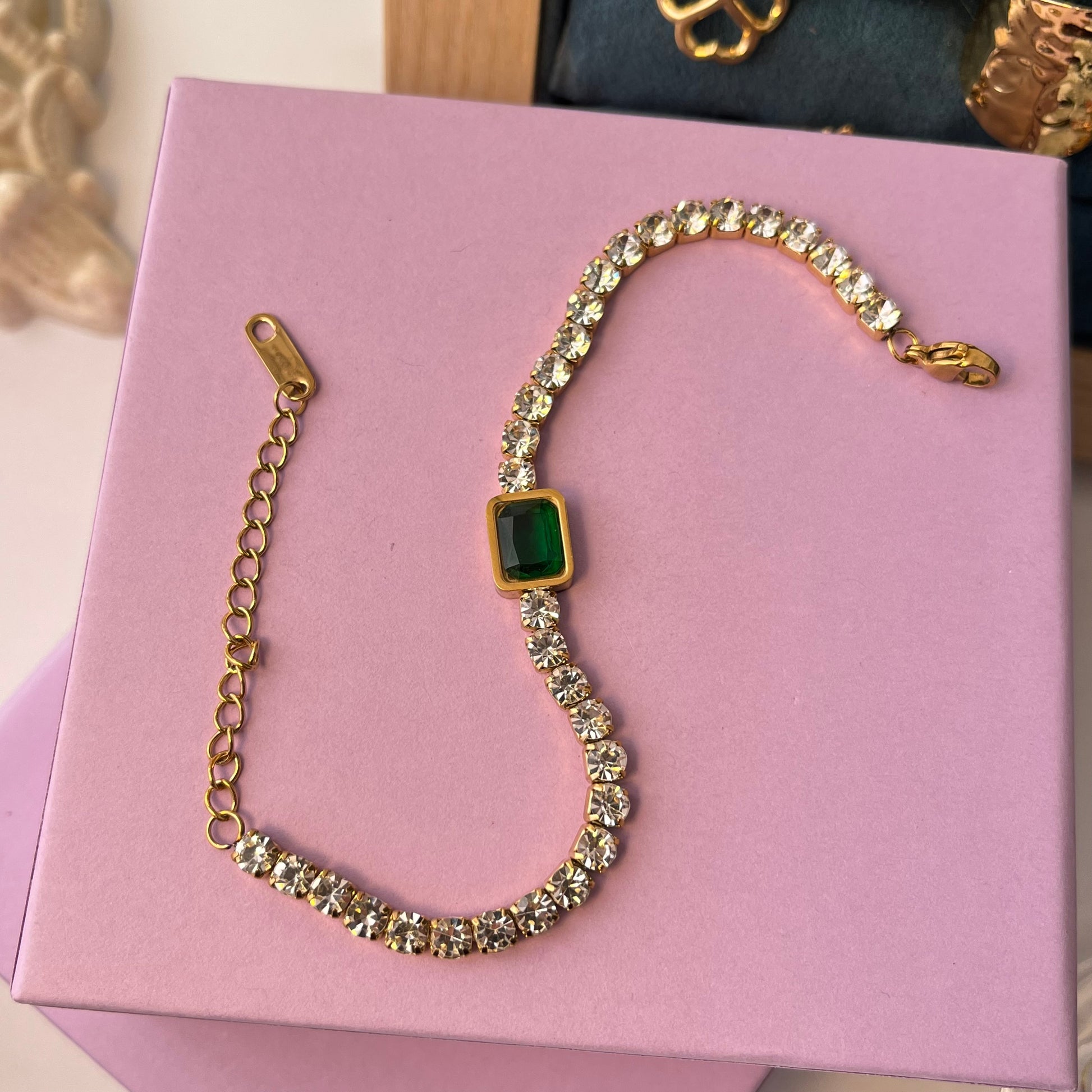 Lisa Emerald Tennis Bracelet