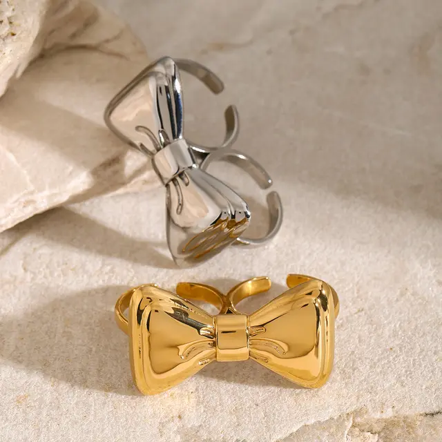Boldy Bow Double Finger Ring