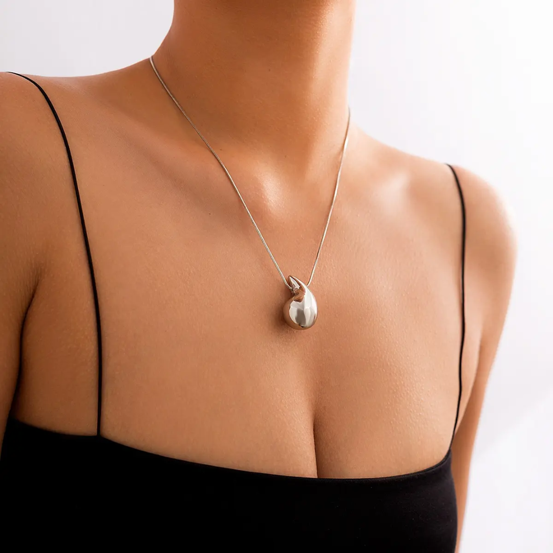 Marlo Tear Drop Necklace