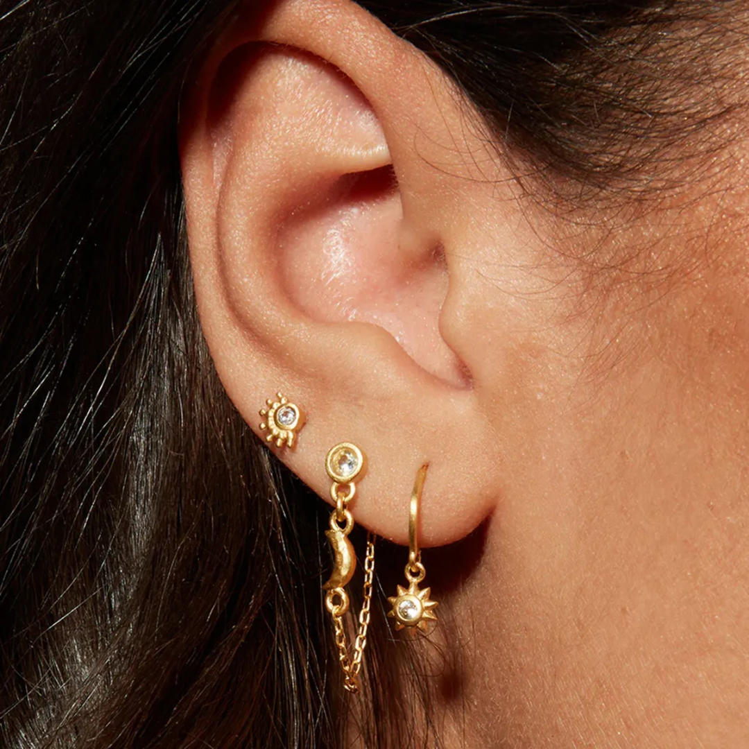 Mooni Sun Long Pretty Earrings