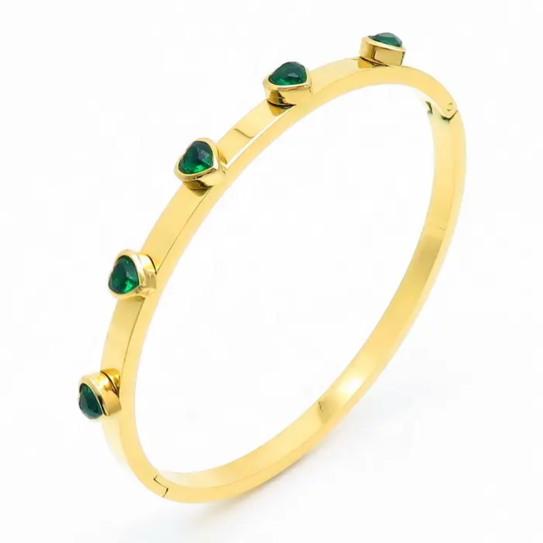 Pitty Green Heart Cuff