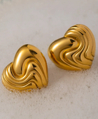 Wavy Heart Gold Studs❤️