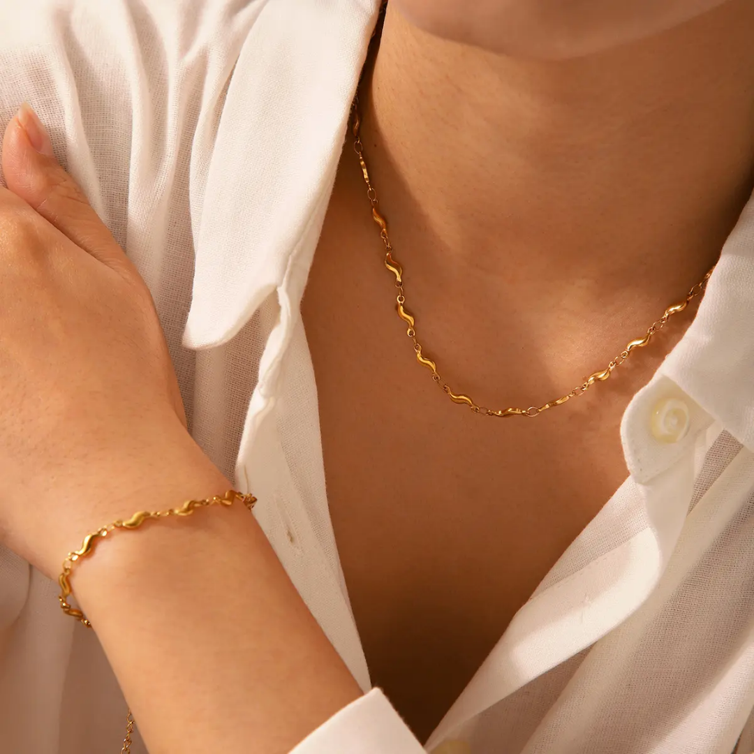 Porechi Minimal Gold Bracelet❤️