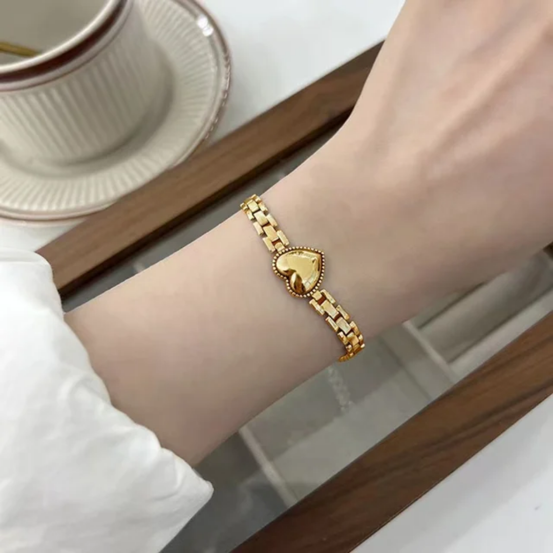 Wistle Heart Linked Bracelet✨