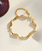 Clevi Clover Wavy Bracelet