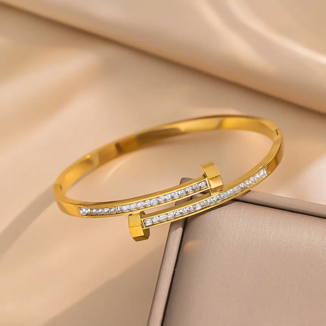 Noila Diamond Gold Cuff
