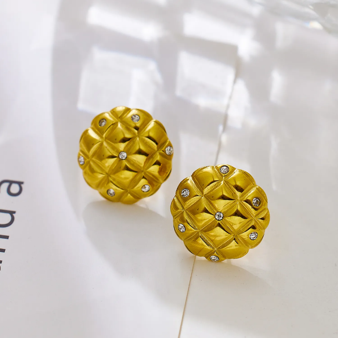 Guni Check Gold Studs