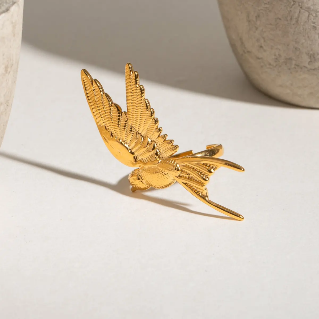 Evian Birdie Statement Ring