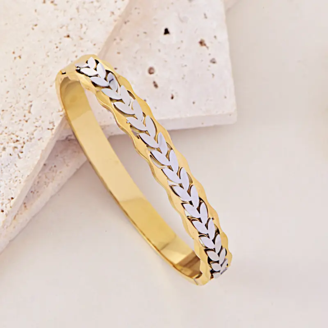 Ahana Leaf Dual Colour Cuff