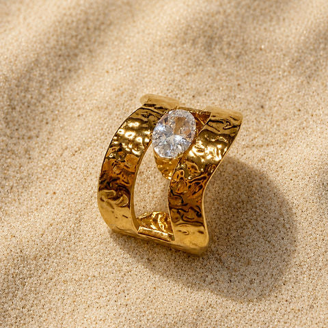 Kiara Statement Stone Ring