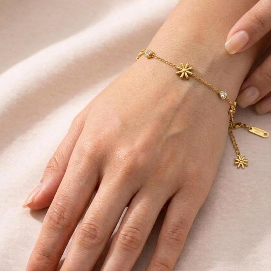 Blooming Flower Gold Bracelet