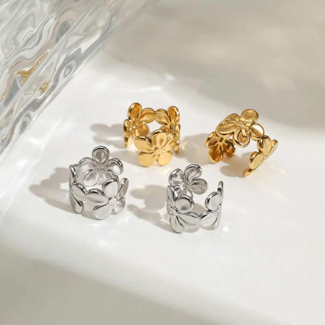 Clea Flower Earcuffs