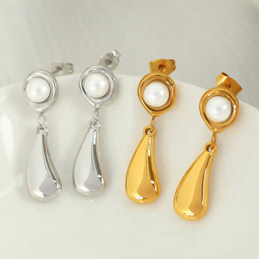 Crusli Pearl Hanging Earrings