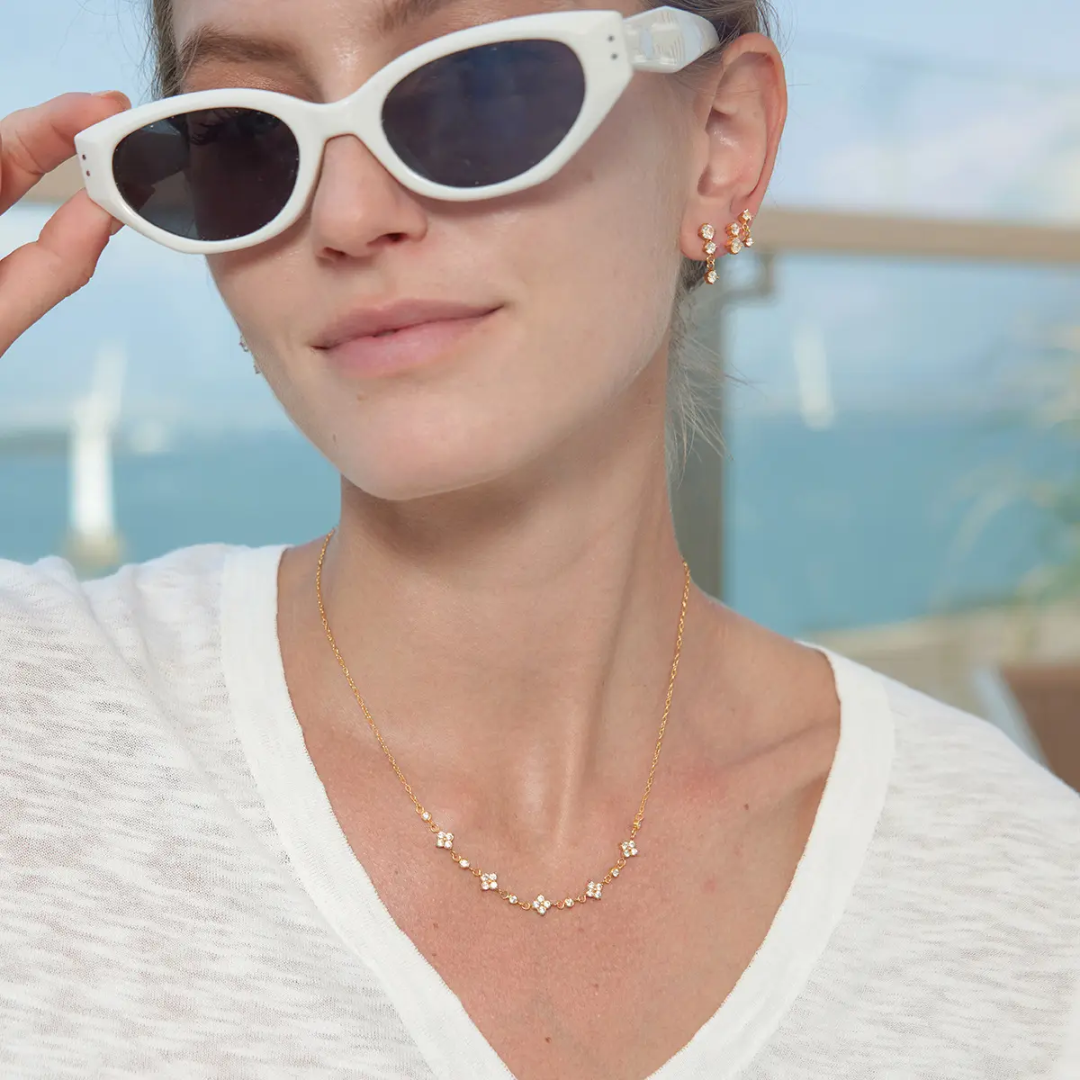 Wezi Clovy Diamond Necklace