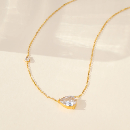 Alisa Drop Diamond Necklace✨