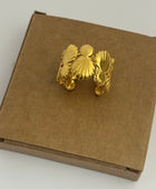Mua Shell Gold Ring