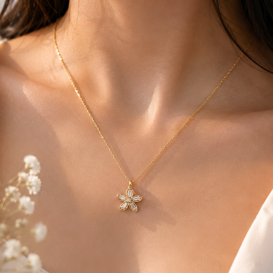 Mery Flower Diamond Necklace