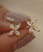 Demi fine Flower Dainty Stud