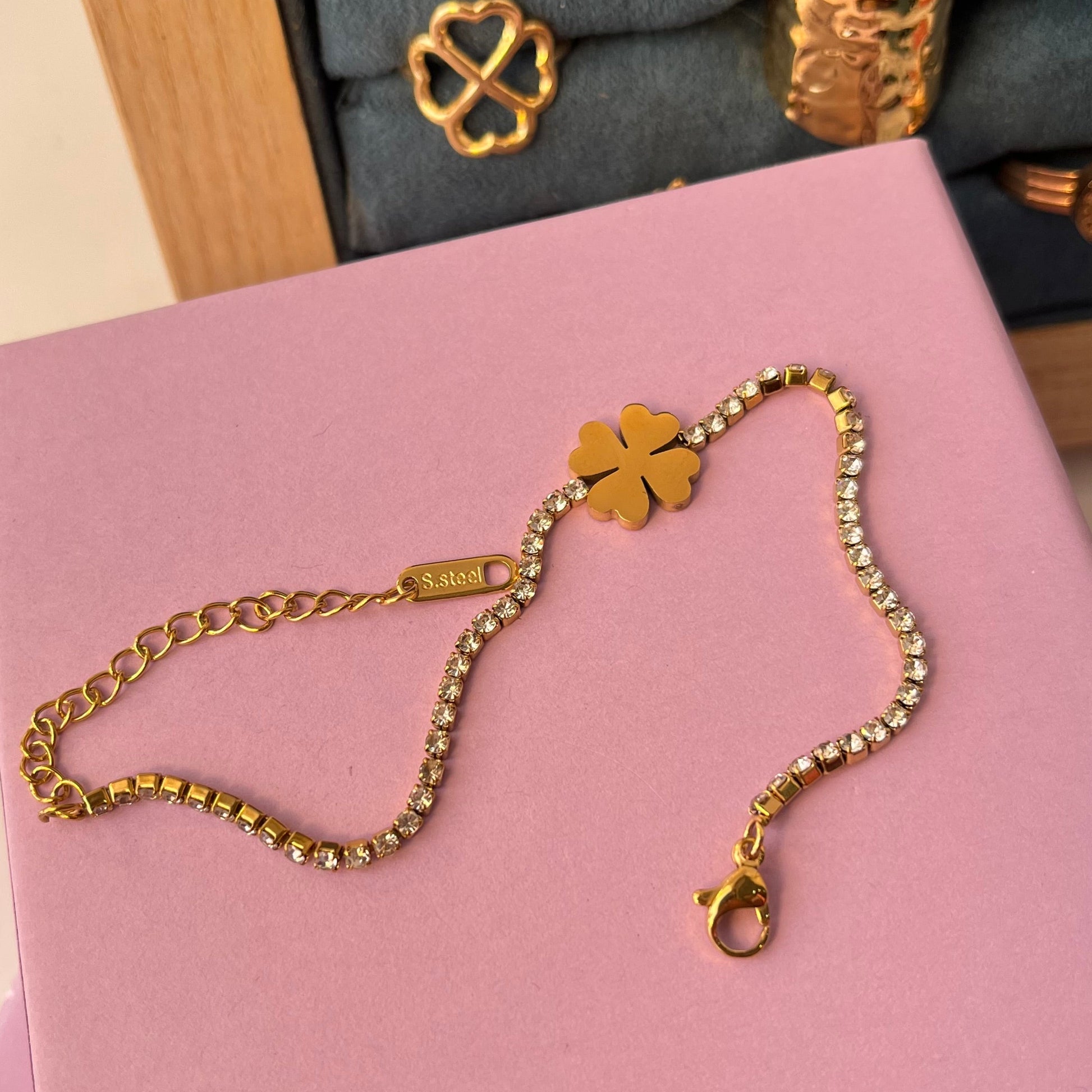Genelia Flower Tennis Bracelet