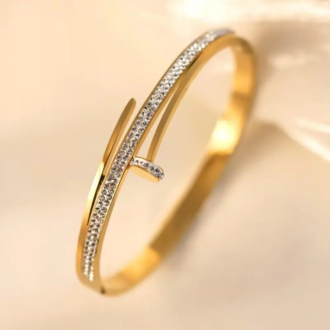 Wiara Nail Gold Cuff