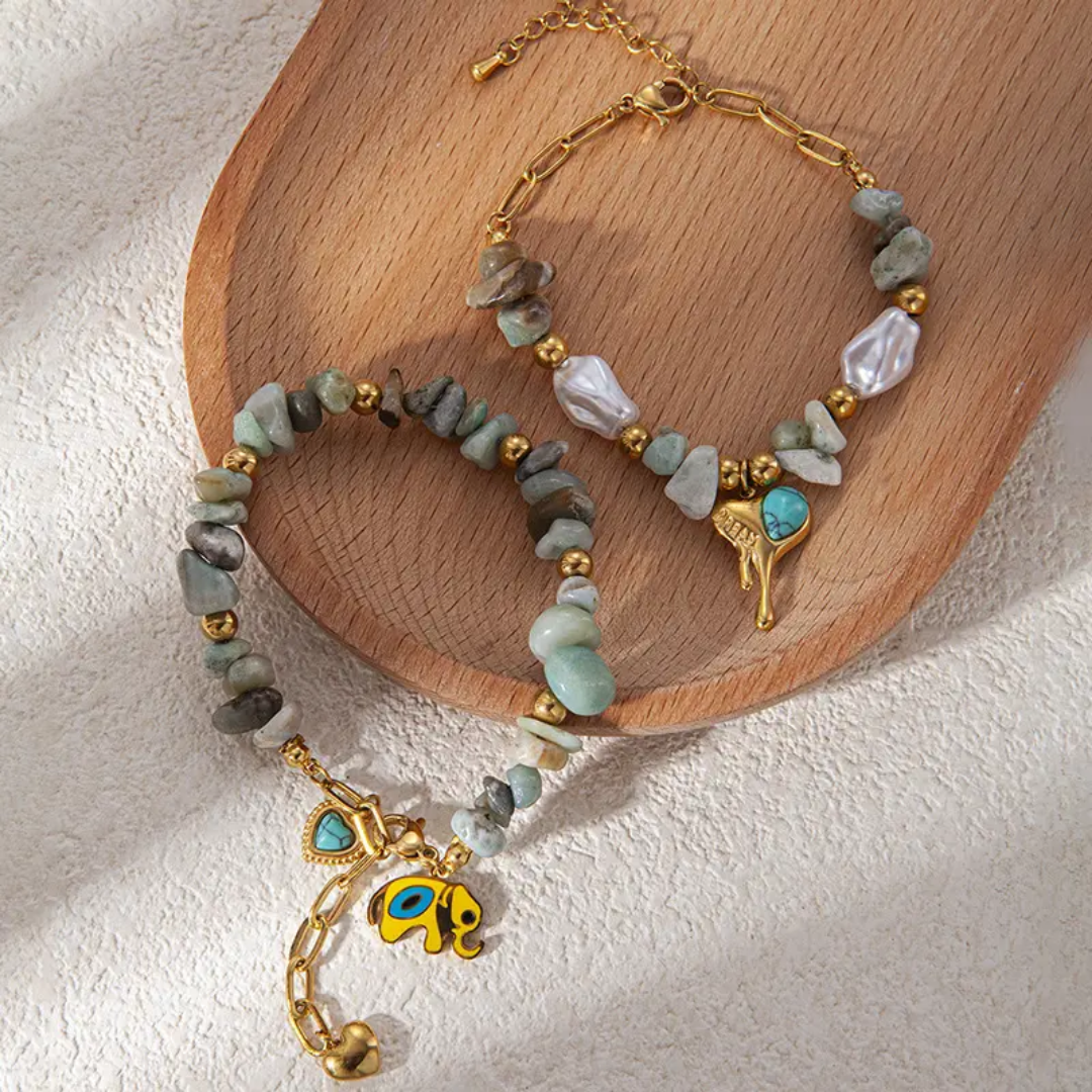 Moha Stones Hanging Bracelets❤️
