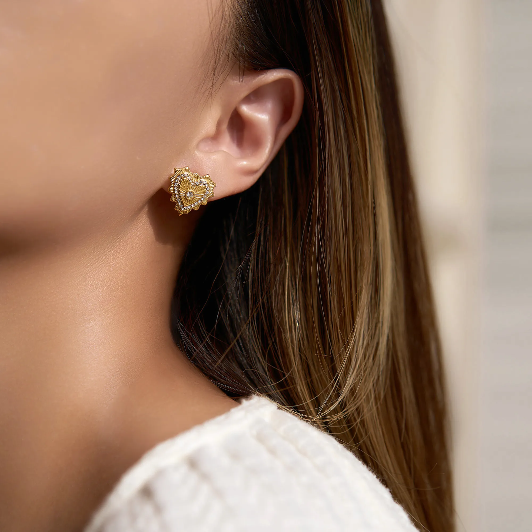 Pitusa Heart Diamond Earrings