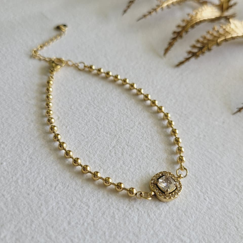 Monalisa Diamond Ball Bracelet
