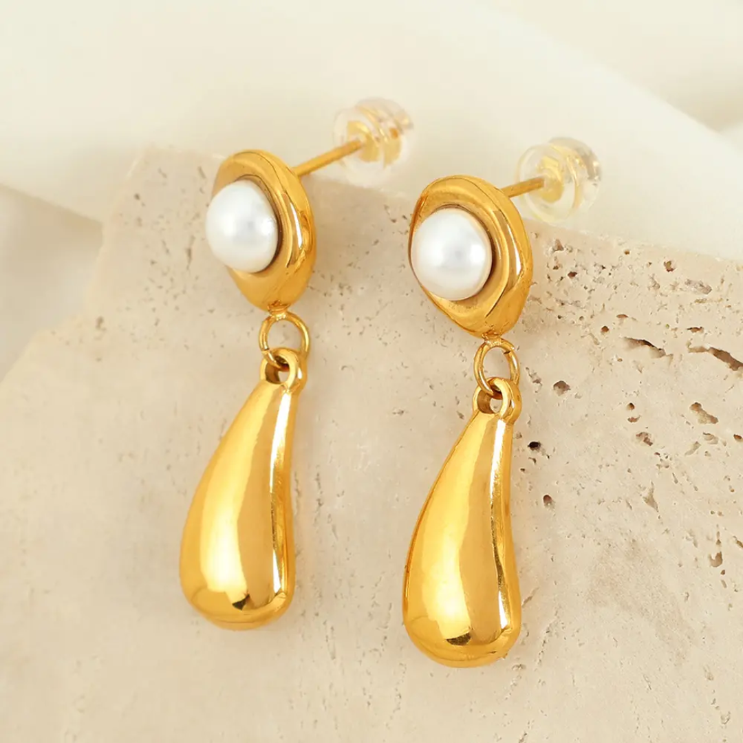 Crusli Pearl Hanging Earrings
