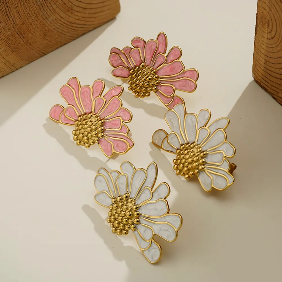 Willa Big Flower Earrings