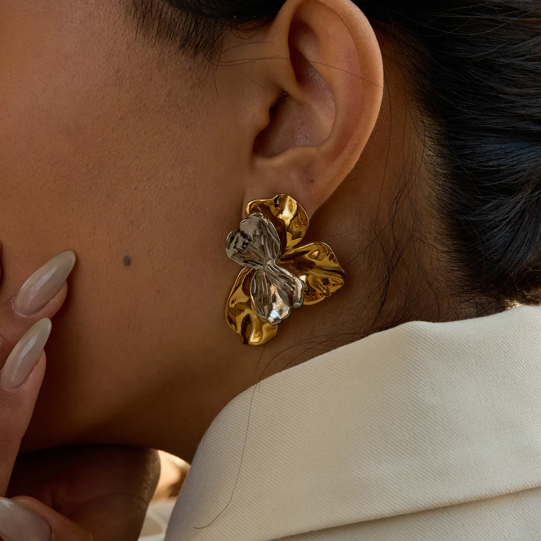 Rugim Dual Flower Earrings