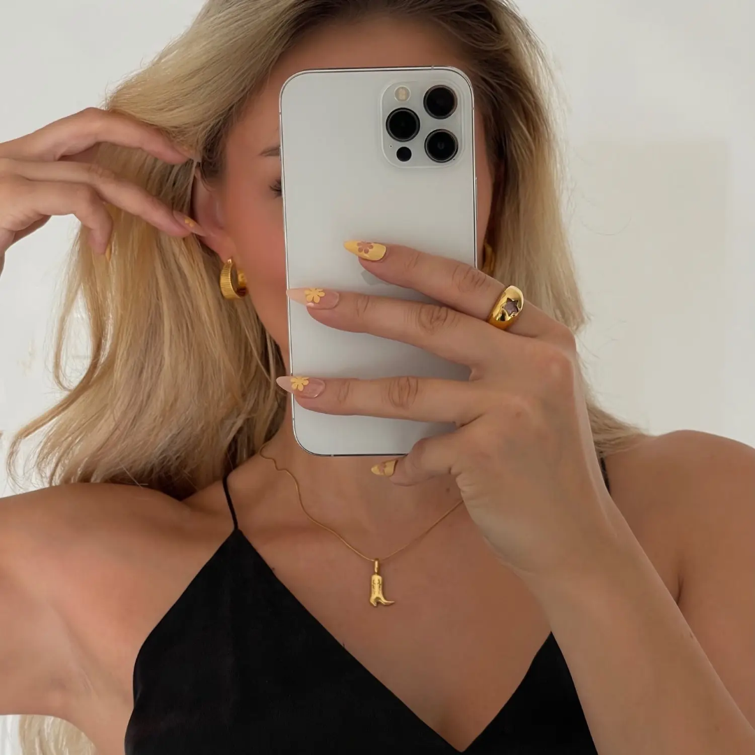 Waddie Boot Vintage Gold Necklace