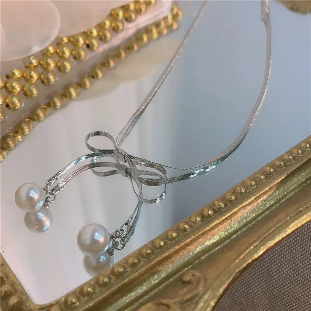 Silver Pearl Cute Bow Necklace