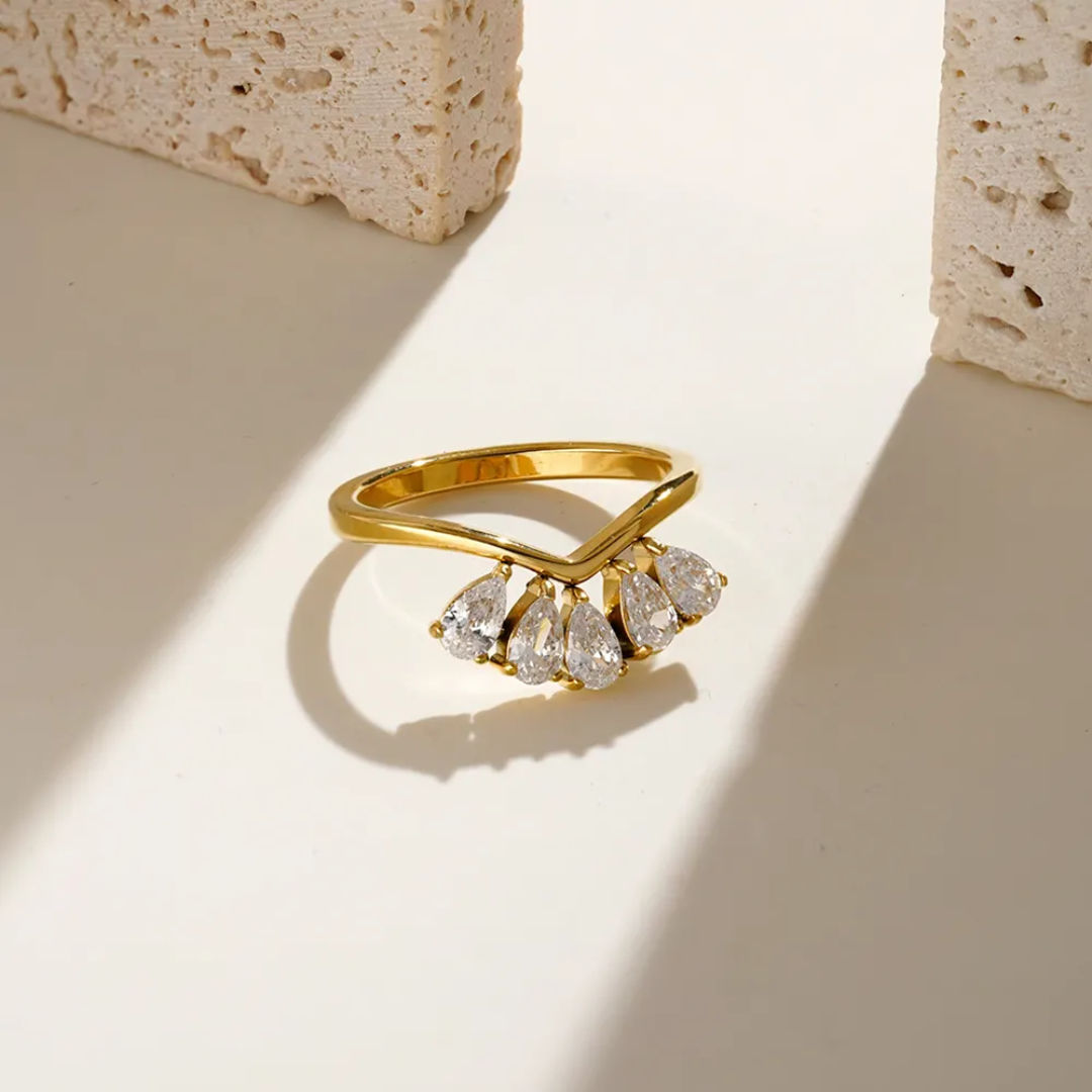 Crowny Diamond Gold Ring✨