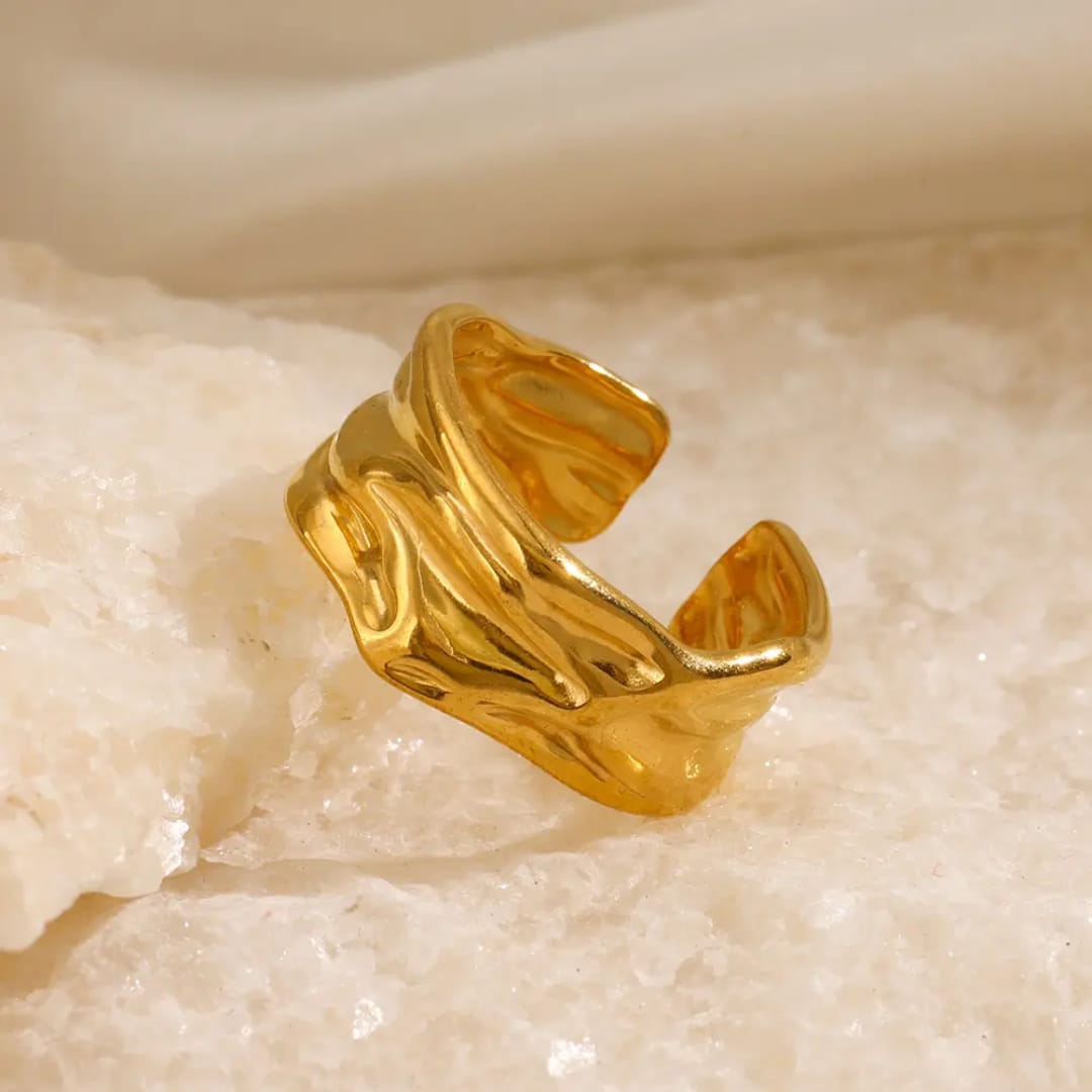 Numa Distorted Adjustable Gold Ring✨