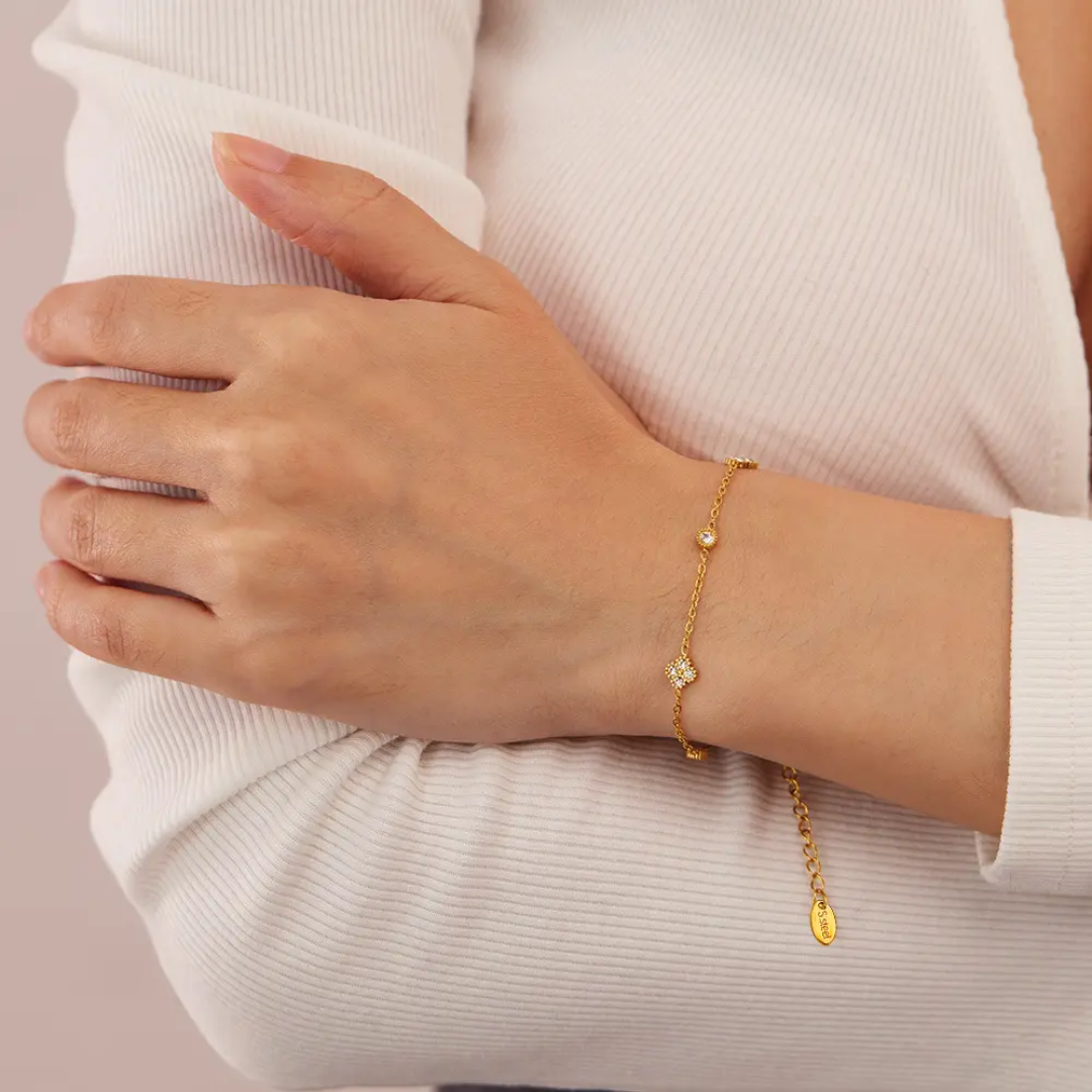 Havana Mini Clover Bracelet