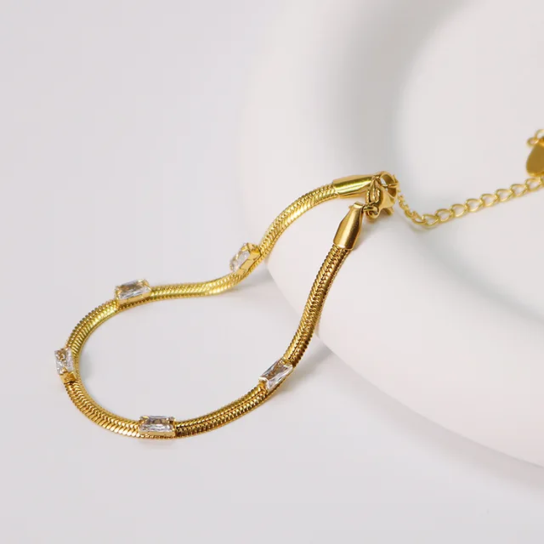 Go to Wear Snake Emerald Bracelets