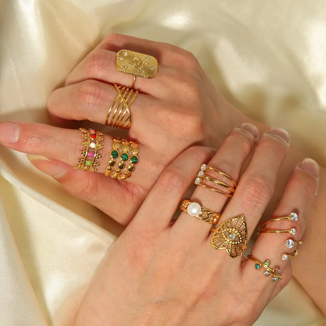 Sassy Snake Diamond Ring✨